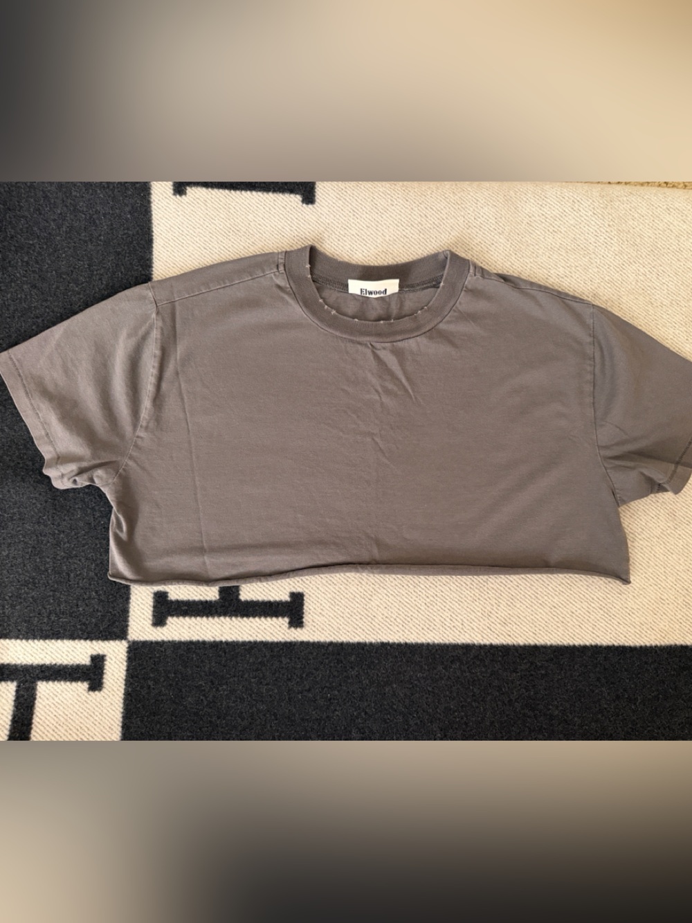 Elwood Baby Crop Tee in Grey - Picture 2 of 4